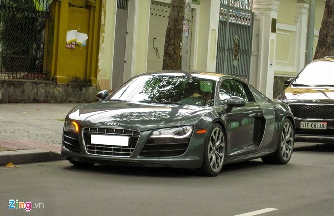 Sieu xe Audi R8 V10 mau la o Sai Gon hinh anh 9