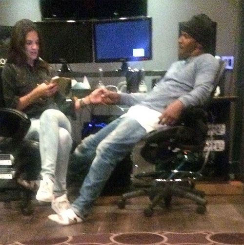 ban-than-xac-nhan-katie-holmes-dang-yeu-tai-tu-jamie-foxx-2