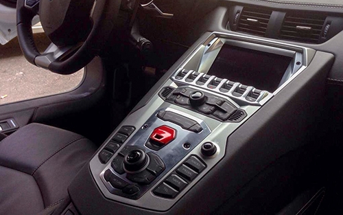 chi-tiet-lamborghini-aventador-lp-700-4-o-da-nang-7