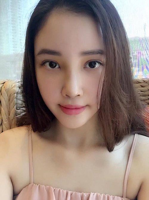 Hoa Hậu Mai Phương Thúy, Hoa Hậu, Mai Phương Thúy, Mai Ngọc Phượng, em gái hoa hậu Mai Phương Thúy.