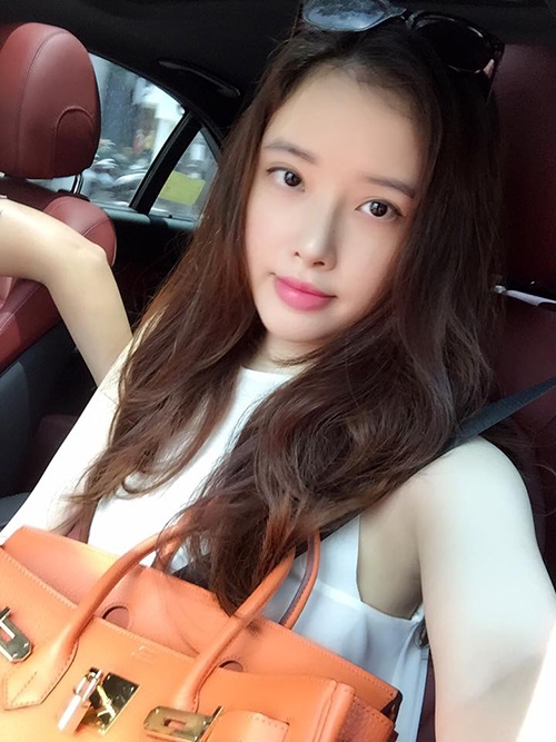 Hoa Hậu Mai Phương Thúy, Hoa Hậu, Mai Phương Thúy, Mai Ngọc Phượng, em gái hoa hậu Mai Phương Thúy.