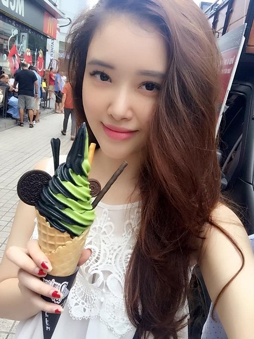 Hoa Hậu Mai Phương Thúy, Hoa Hậu, Mai Phương Thúy, Mai Ngọc Phượng, em gái hoa hậu Mai Phương Thúy.