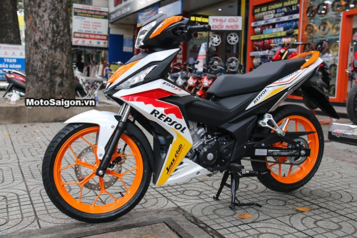 Honda Winner độ tem phong cách MotoGP đầu tiên tại Việt Nam - ảnh 1