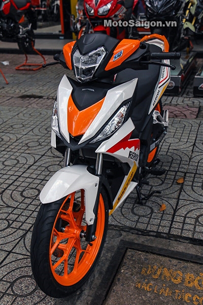 Honda Winner độ tem phong cách MotoGP đầu tiên tại Việt Nam - ảnh 4