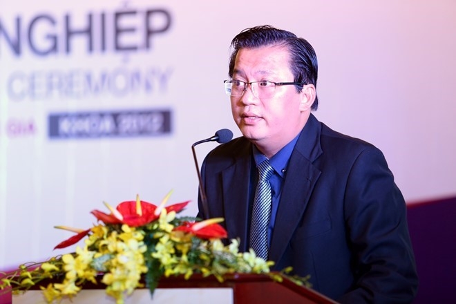 Nguoi tre that nghiep vi song bi dong va luoi bieng hinh anh 1