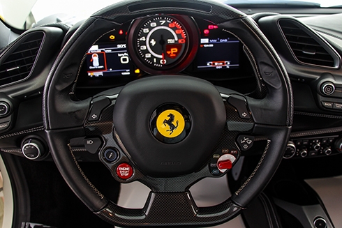sieu-xe-ferrari-488-gtb-phong-cach-the-thao-o-sai-gon-page-3-4