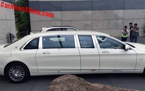 chi-tiet-mercedes-maybach-s600-pullman-2016-o-trung-quoc-1