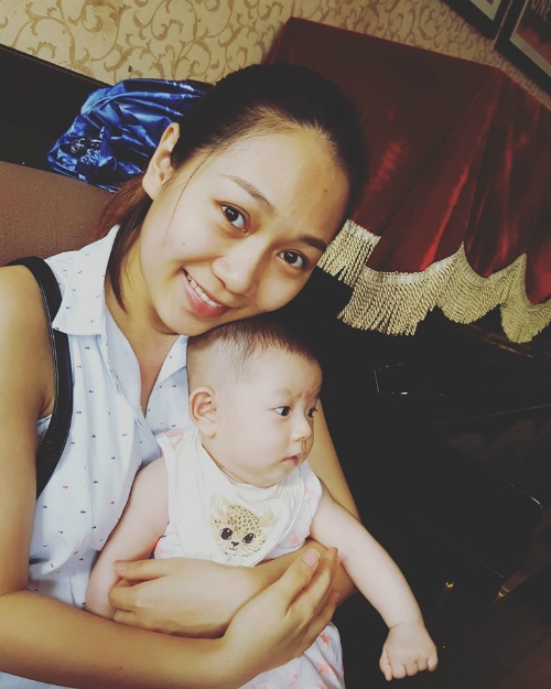 me-9x-nuoi-con-mon-nhan-tenh-nho-phuong-phap-cuc-hot