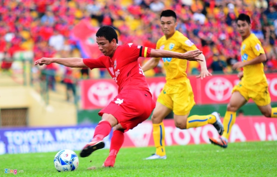 Trong Hoang nhan the do, Binh Duong thua Thanh Hoa 0-3 hinh anh 4
