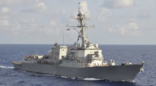  Tàu khu trục mang tên lửa dẫn đường USS Gravely của Mỹ. (Ảnh: Reuters) 