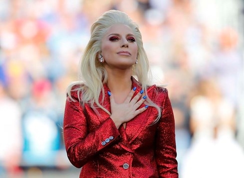 Lady Gaga bị Trung Quốc 'cấm cửa' vì gặp gỡ Đạt Lai Lạt Ma - ảnh 1