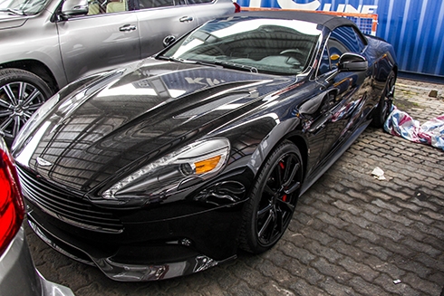 aston-martin-vanquish-mui-tran-dau-tien-o-viet-nam-page-2-1