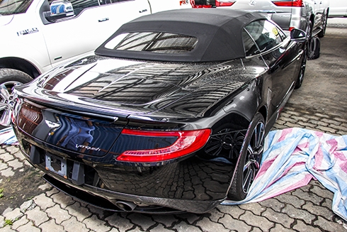 aston-martin-vanquish-mui-tran-dau-tien-o-viet-nam-page-2-6