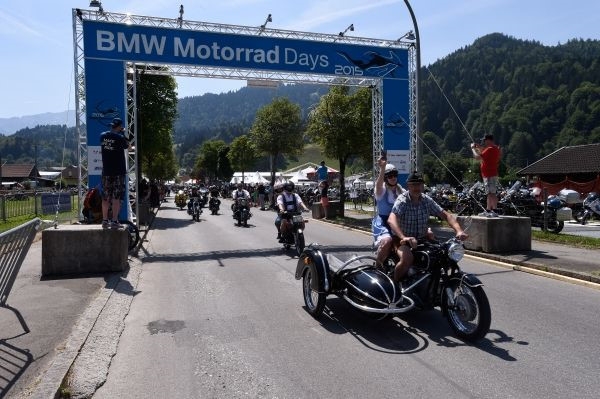 Sắp diễn ra ngày hội lớn nhất thế giới cho biker thích xe BMW - ảnh 1