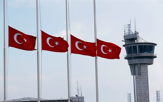 Tang le chong vanh cua nan nhan khung bo san bay Istanbul hinh anh 10