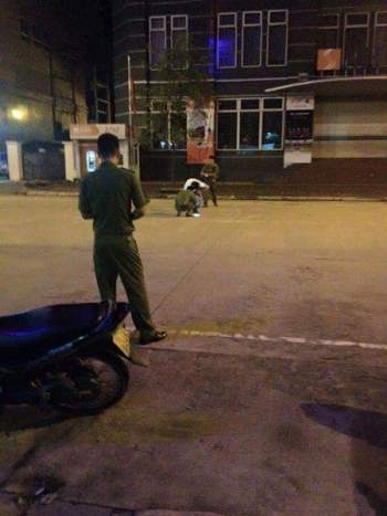 4-tieng-sung-no-trong-cuoc-giao-chien-mot-nguoi-bi-thuong-1
