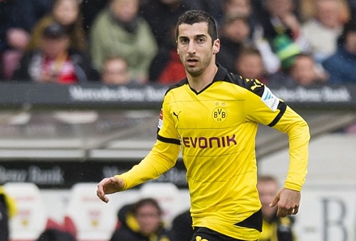 chua-ky-hop-dong-man-utd-da-lo-ao-dau-cua-mkhitaryan-1