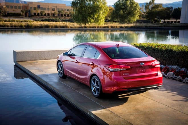 Lo thong so chi tiet cua Kia Forte 2017 hinh anh 1