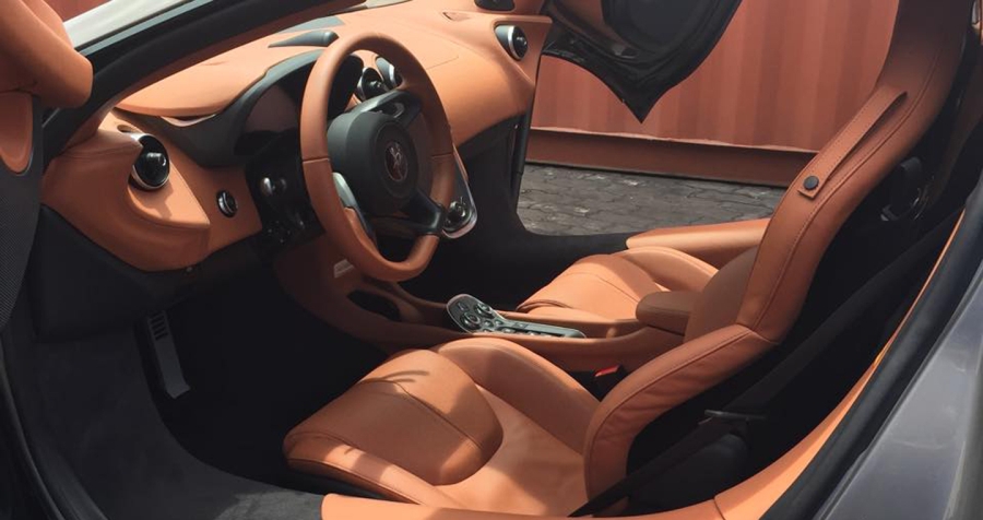 McLaren 570S (15).jpg