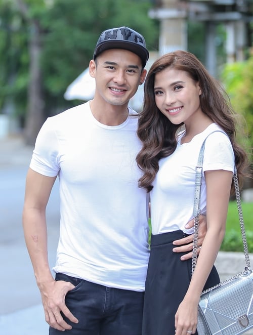 thuy-diem-tung-gian-tim-mat-vi-bi-chong-che-den-nhem-3