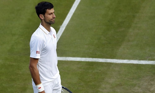 djokovic-dung-truoc-nguy-co-bi-loai-o-wimbledon