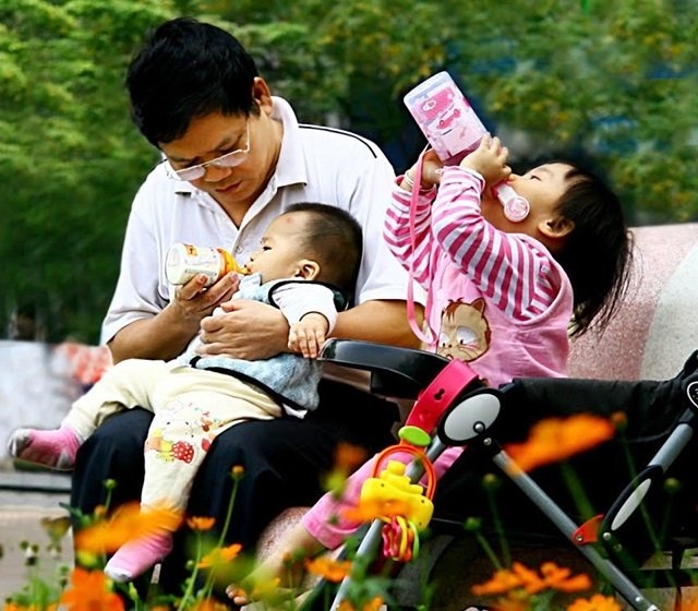 ông bố việt nam, cuộc thi, đại sứ quán Thụy Điển, trao giải, ấn tượng, hình ảnh đẹp