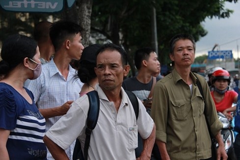 Thí sinh Hà Nội gặp mưa lớn cuối ngày thi thứ 2 - ảnh 11