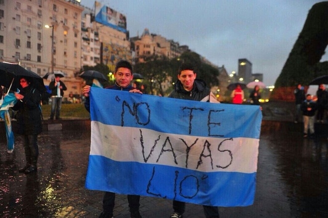 CĐV Argentina: '500 triệu năm mới có một cầu thủ như Messi' - ảnh thể thao