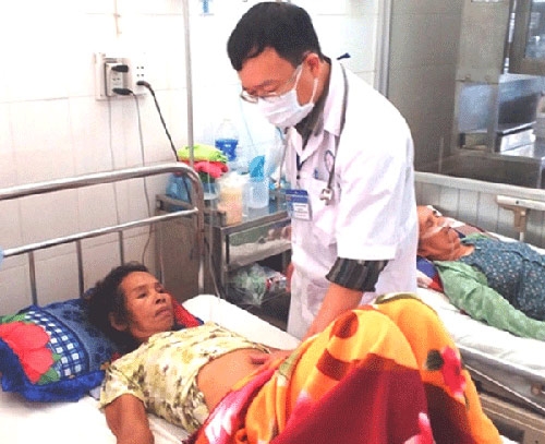 Ly kỳ: Bà lão sống sót sau 10 ngày rơi giếng cạn, sâu 20m - 3