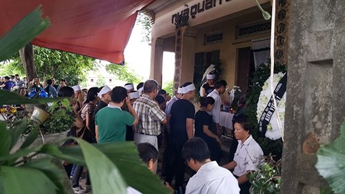 nghen ngao giay phut tien dua nu sinh dh ngoai thuong hinh anh 3