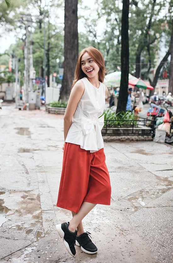 Ho Ngoc Ha mac an tuong nhat tuan qua hinh anh 4