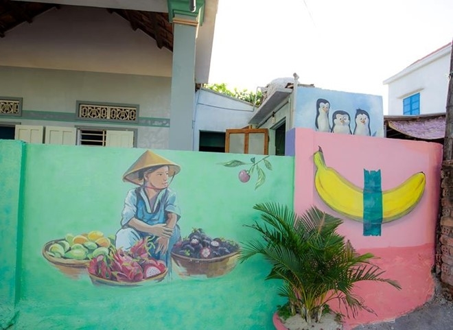 Lang bich hoa dau tien tai Viet Nam thu hut gioi tre hinh anh 8