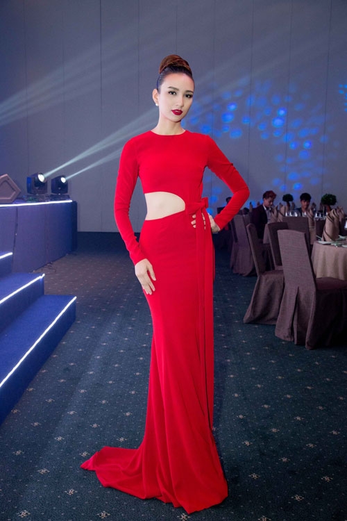 my-nhan-viet-mac-dep-nhat-tuan-1