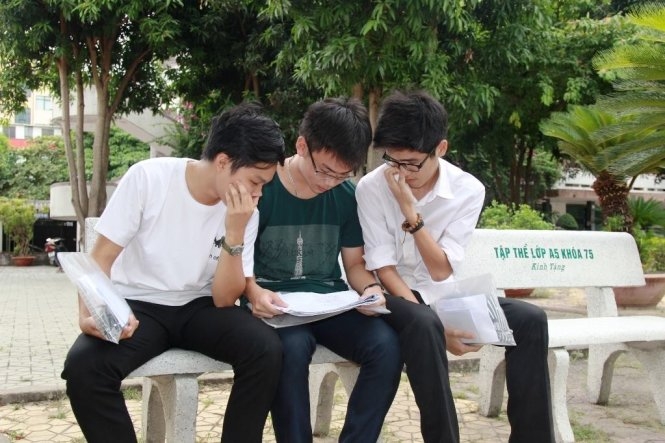 Vì sao lèo tèo thí sinh đi thi môn Sử THPT? 