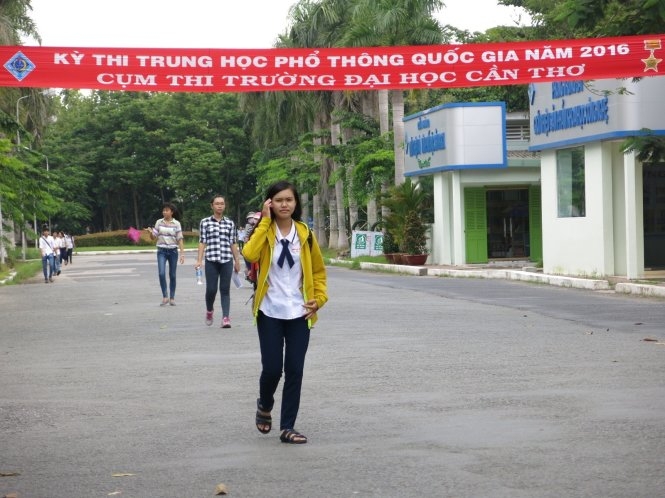 Vì sao lèo tèo thí sinh đi thi môn Sử THPT? 