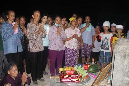 Đau xót tiễn đưa 5 cháu bé tử vong do đuối nước - ảnh 3