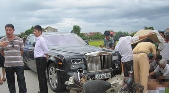 Hàng loạt siêu xe bạc tỷ gây tai nạn kinh hoàng hình ảnh 5 hang loat sieu xe bac ty gay tai nan kinh hoang hinh anh 5