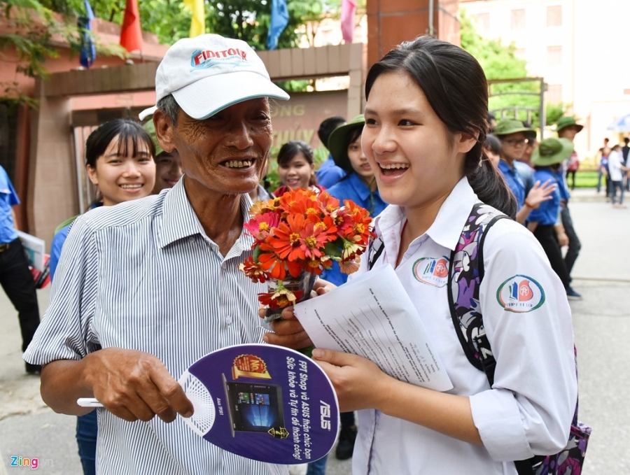 Khoanh khac an tuong 5 ngay thi THPT quoc gia hinh anh 13