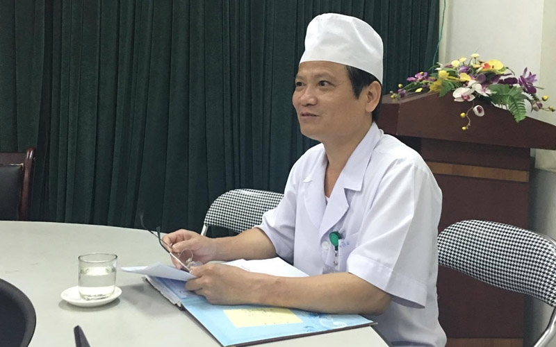 thai nhi chết ngạt, đình chỉ bác sĩ, BV Giao thông vận tải Vinh