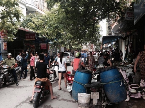 Vụ nhảy lầu ở Hà Đông: Nạn nhân là nam thanh niên dân tộc H. Mông - Ảnh 2
