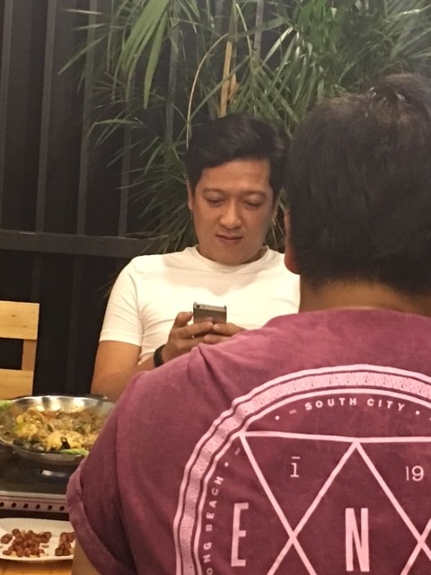 Ô tô của Trường Giang bị húc móp đuôi khi đang đỗ ven đường - ảnh 4