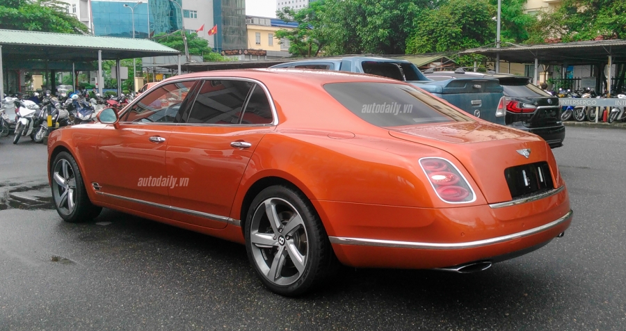 Bentley mau doc (6).jpg