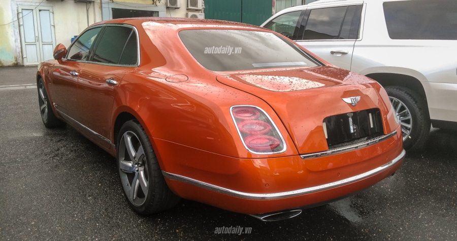Bentley mau doc (2).jpg