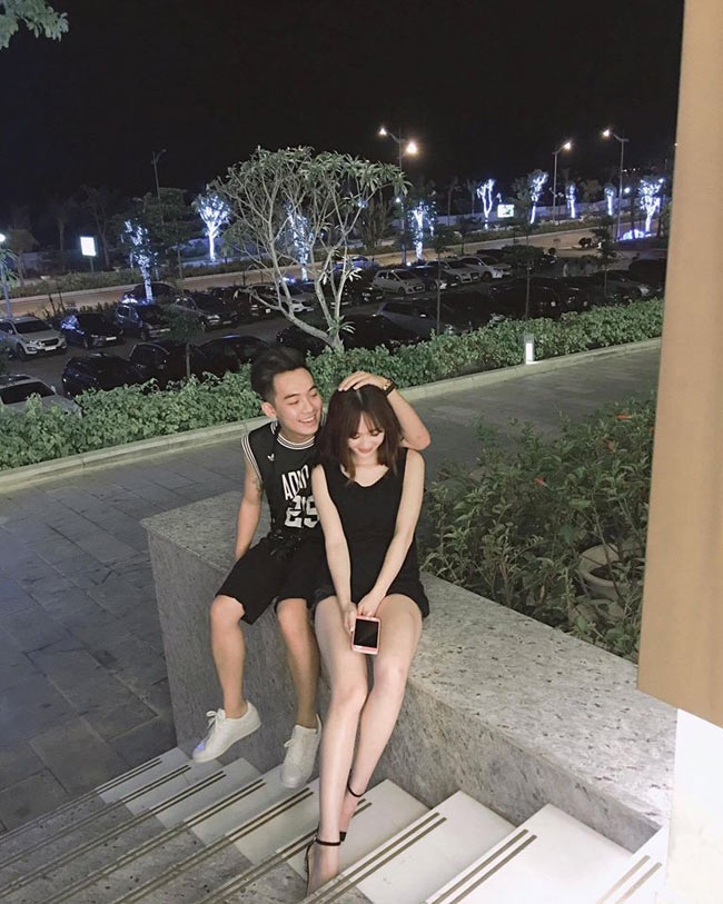 ngam ban gai 