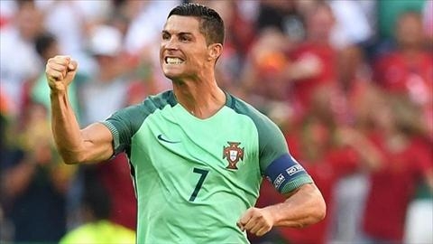 Ronaldo va Bale xung vuong tren Facebook mua Euro hinh anh
