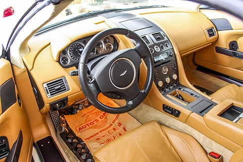 bo-doi-hang-hiem-aston-martin-vantage-va-db9-khoe-dang-6