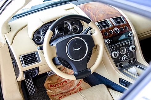 bo-doi-hang-hiem-aston-martin-vantage-va-db9-khoe-dang-10