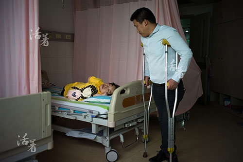 cuoc vuot can bat chap tinh mang cua me tat nguyen khien trieu nguoi roi le - 2