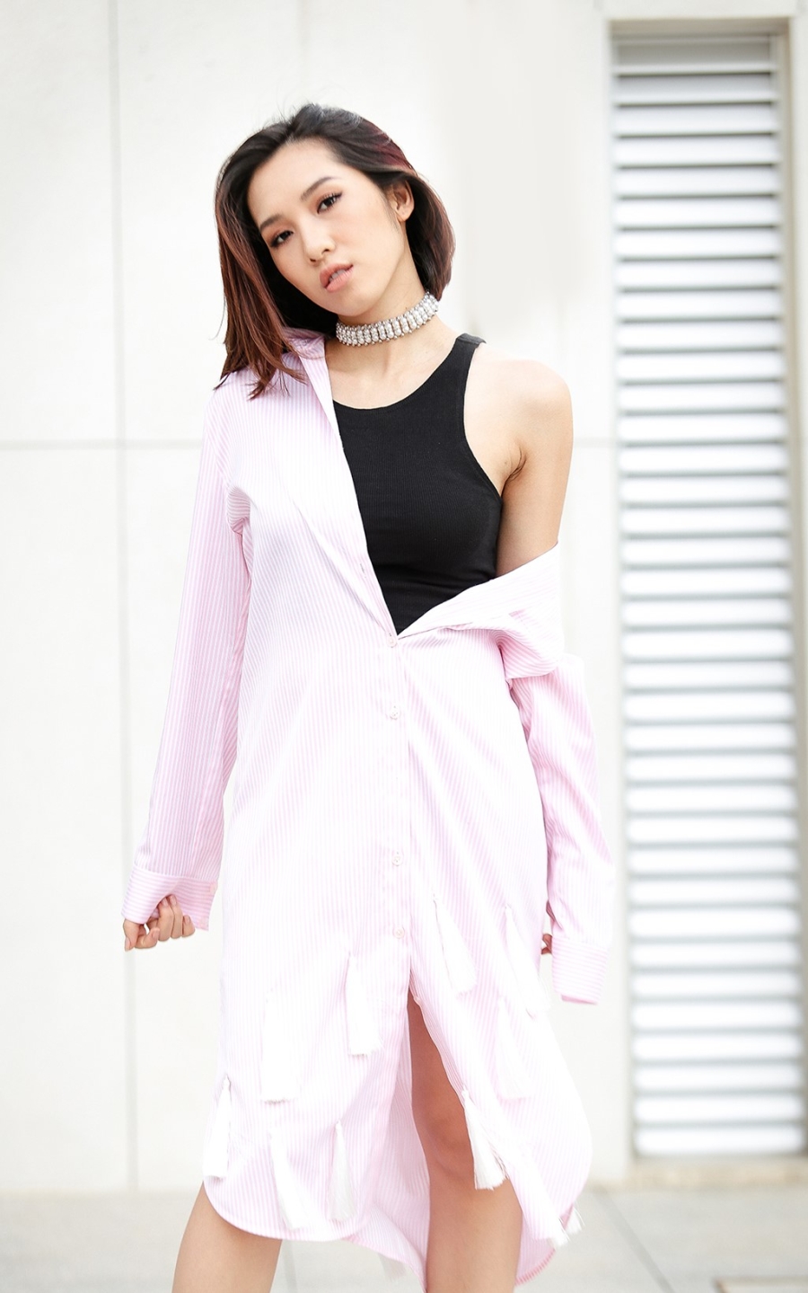 Emily ca tinh, Hanh Sino quyen ru tren duong pho Sai thanh hinh anh 3