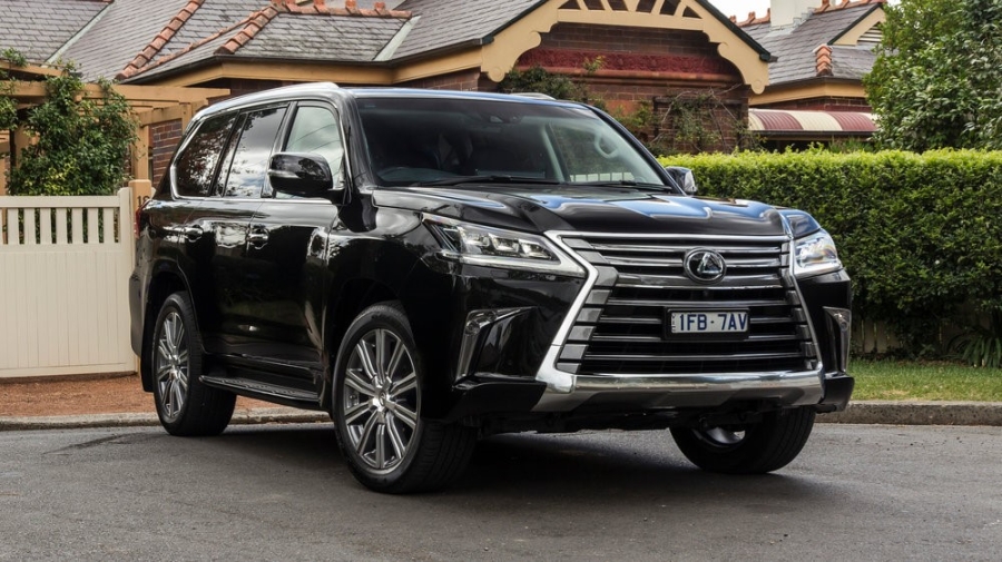 Lexus LX570 tăng giá hơn 2 tỷ đồng sau 1/7.